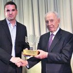 אורן פלוטקין עם שמעון פרס